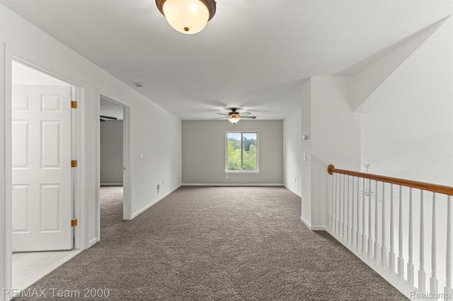 20701 Doves Pointe Drive, Brownstown Charter Township, MI 48174