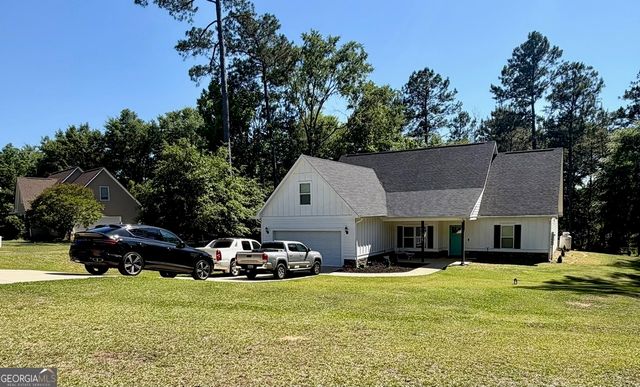 108 Cambridge Court NE, Milledgeville, GA 31061