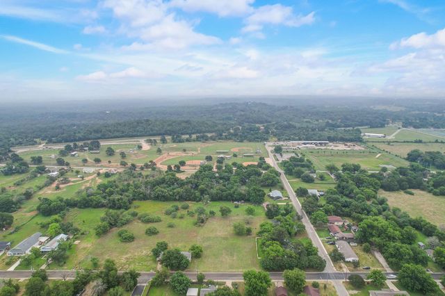Lot 2 Pecan ST, Bastrop, TX 78602