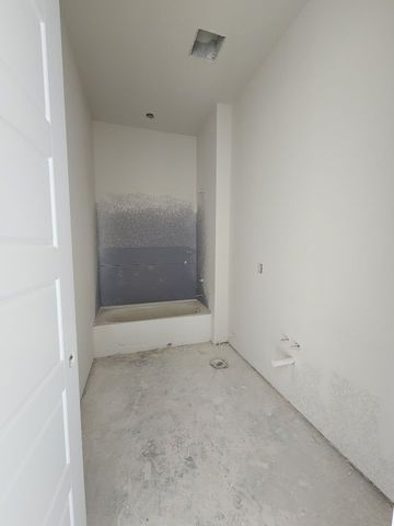 2433 Meteor Drive, Krum, TX 76249