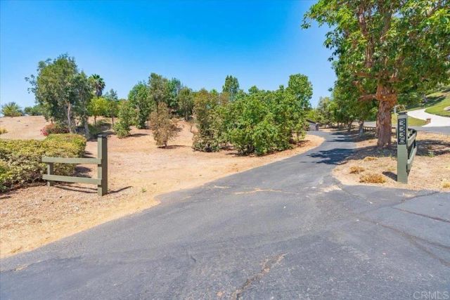 3336 Old Post Road, Fallbrook, CA 92028