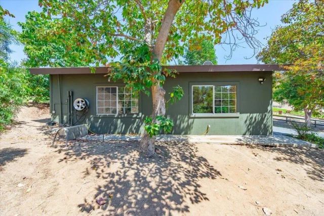 3336 Old Post Road, Fallbrook, CA 92028