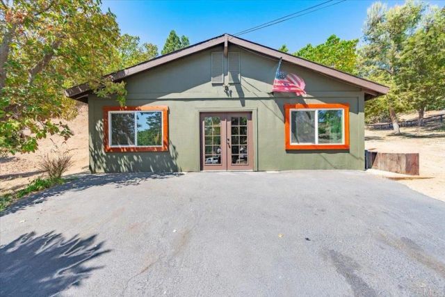 3336 Old Post Road, Fallbrook, CA 92028