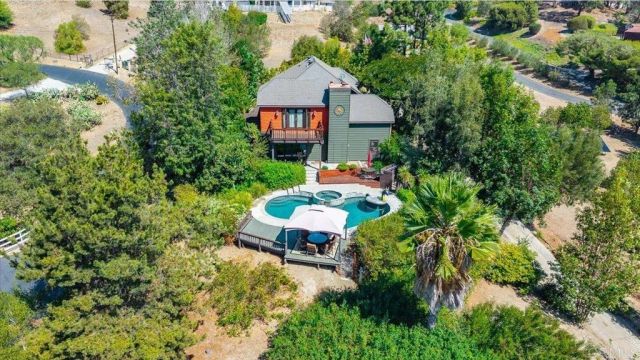 3336 Old Post Road, Fallbrook, CA 92028