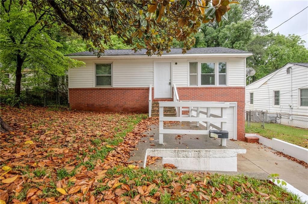 311 Stuart Avenue, Fayetteville, NC 28301