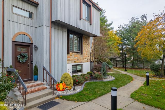 270 Silver Lane, Old Bridge, NJ 08857