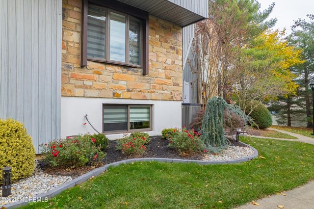 270 Silver Lane, Old Bridge, NJ 08857