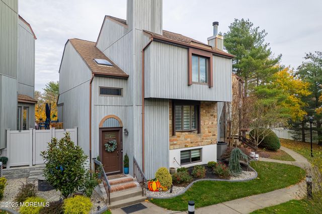 270 Silver Lane, Old Bridge, NJ 08857