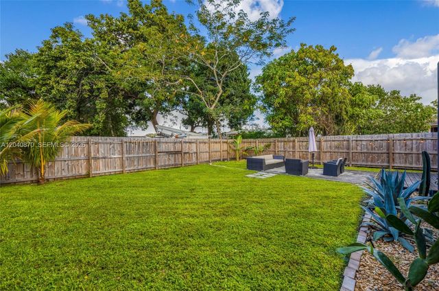 5612 NW 11th Avenue, Miami, FL 33127
