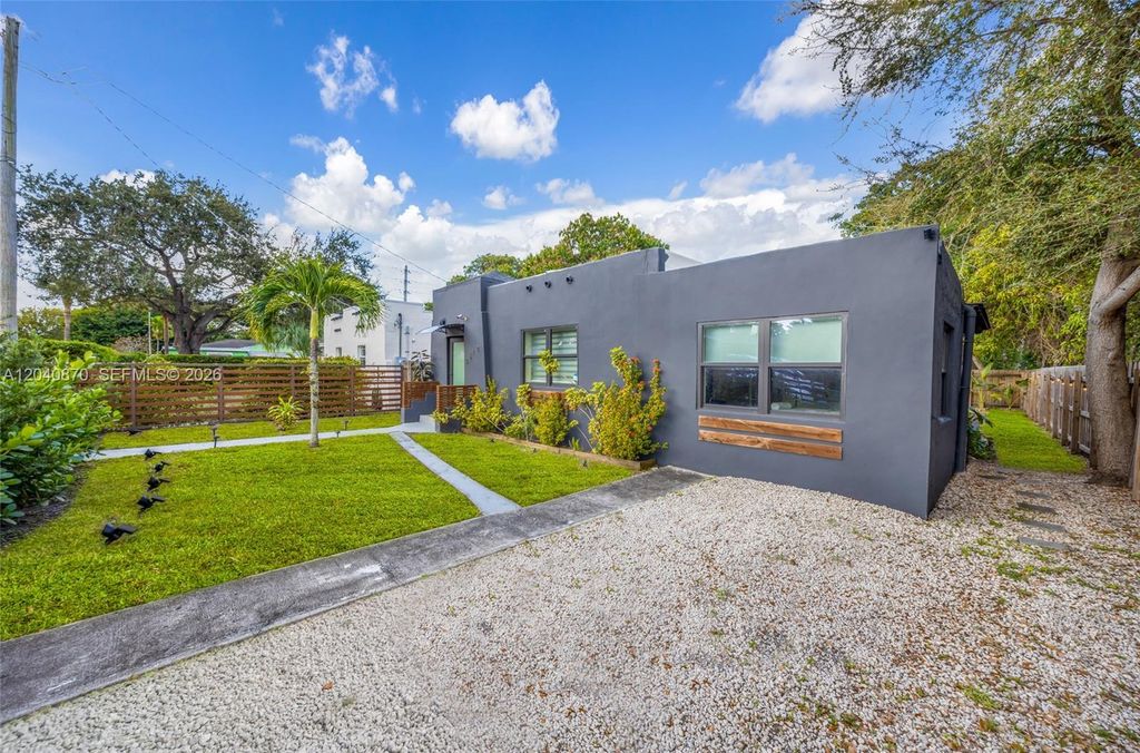5612 NW 11th Avenue, Miami, FL 33127