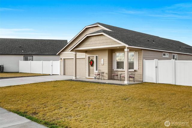 502 N Montana Street, Moses Lake, WA 98837