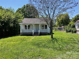 1024 Catawba Street, Lincolnton, NC 28092