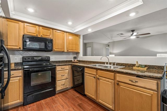 9548 123RD WAY N, Seminole, FL 33772