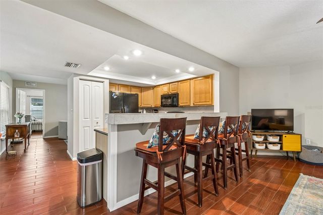 9548 123RD WAY N, Seminole, FL 33772