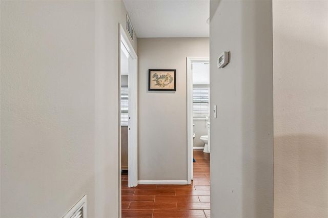 9548 123RD WAY N, Seminole, FL 33772