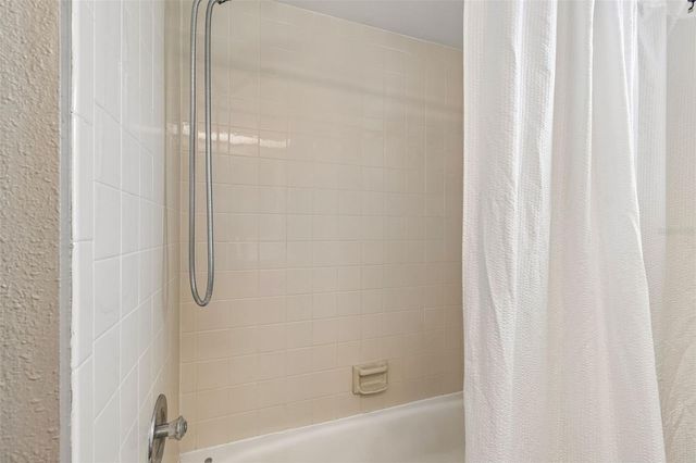 9548 123RD WAY N, Seminole, FL 33772