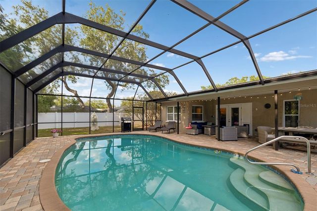 9548 123RD WAY N, Seminole, FL 33772