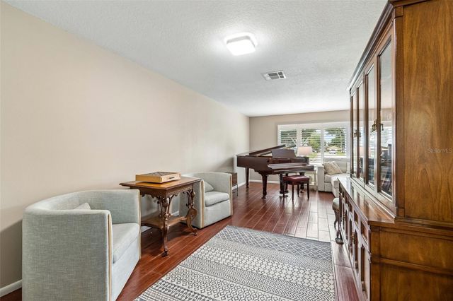 9548 123RD WAY N, Seminole, FL 33772