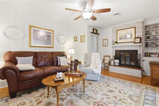 609 Azalea CT, Suffolk, VA 23434