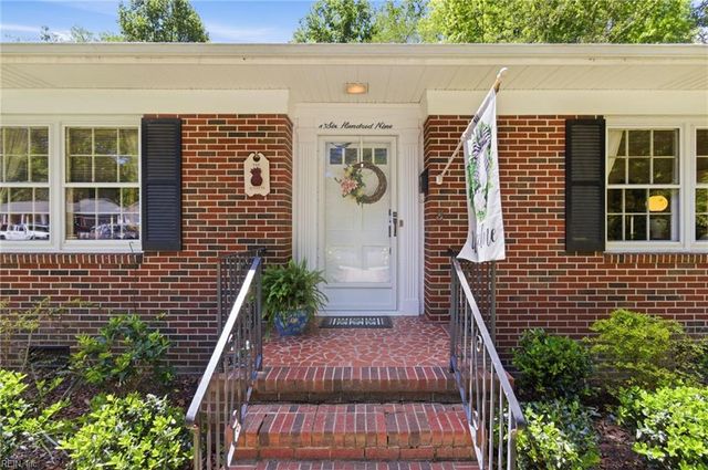 609 Azalea CT, Suffolk, VA 23434