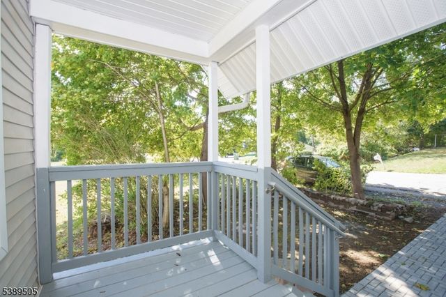 92 Clinton Ave, Mansfield Twp., NJ 07865