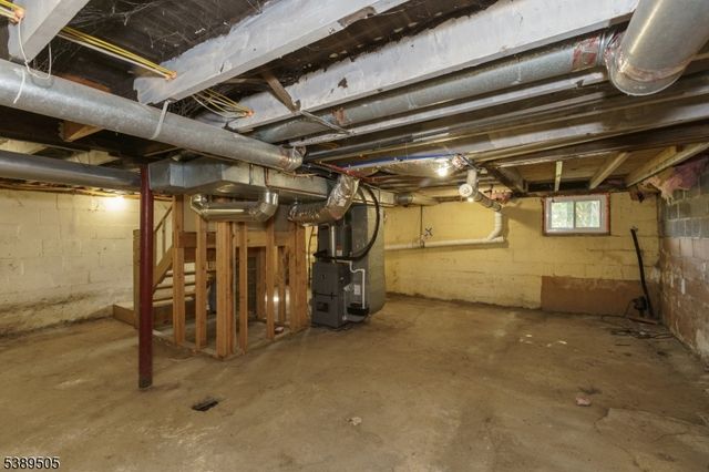 92 Clinton Ave, Mansfield Twp., NJ 07865