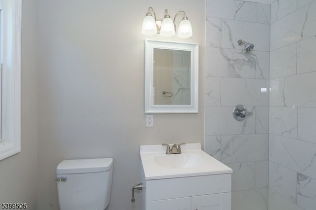 92 Clinton Ave, Mansfield Twp., NJ 07865