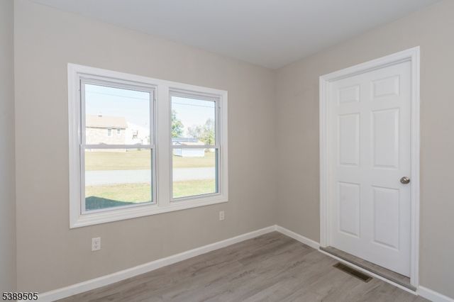 92 Clinton Ave, Mansfield Twp., NJ 07865