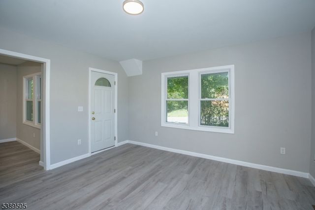 92 Clinton Ave, Mansfield Twp., NJ 07865