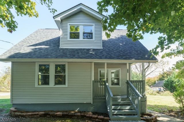 92 Clinton Ave, Mansfield Twp., NJ 07865