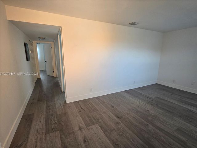 500 NE 2nd Street 417, Dania Beach, FL 33004