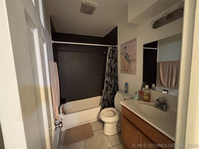 1313 E 48th Street 4, Tulsa, OK 74105