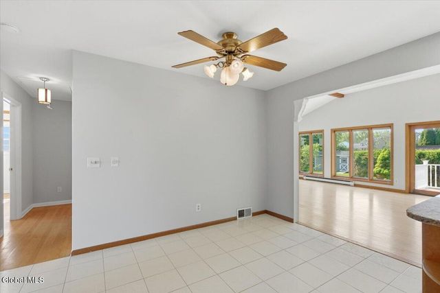 1117 Day Road, Rotterdam, NY 12303