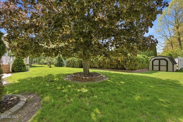1117 Day Road, Rotterdam, NY 12303