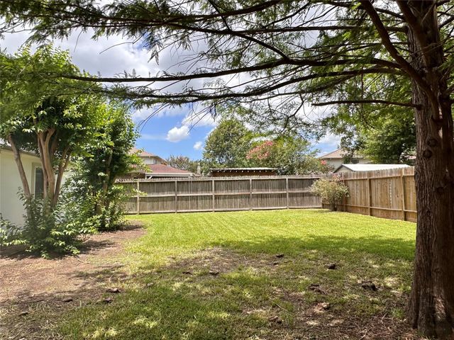 28806 Stone Fox Drive, Spring, TX 77386