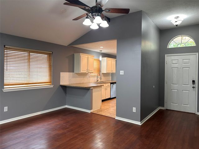 28806 Stone Fox Drive, Spring, TX 77386