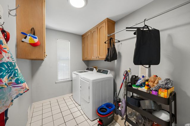 18526 White Oak Dr, Prairieville, LA 70769