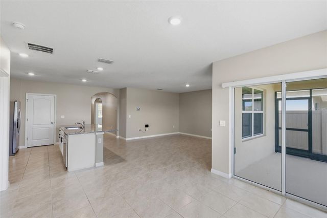 5725 SUNBONNET WAY, St Cloud, FL 34771