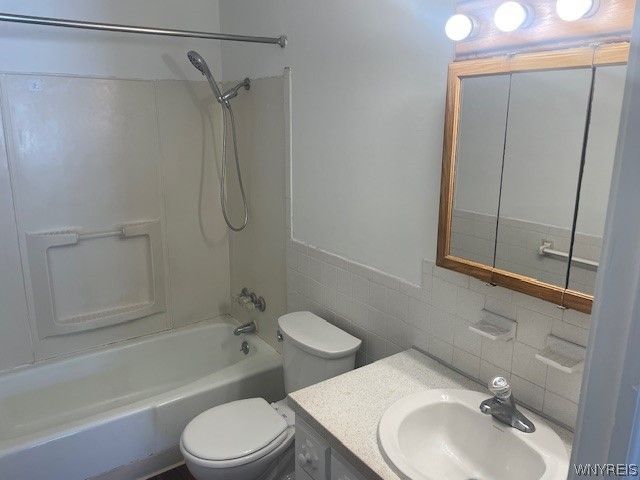 341 Sundridge Drive, Amherst, NY 14228