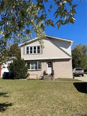 341 Sundridge Drive, Amherst, NY 14228