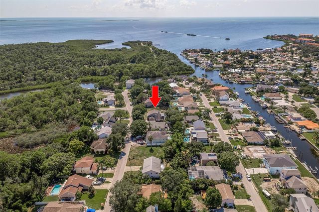 14 BAYWOOD DRIVE, Palm Harbor, FL 34683