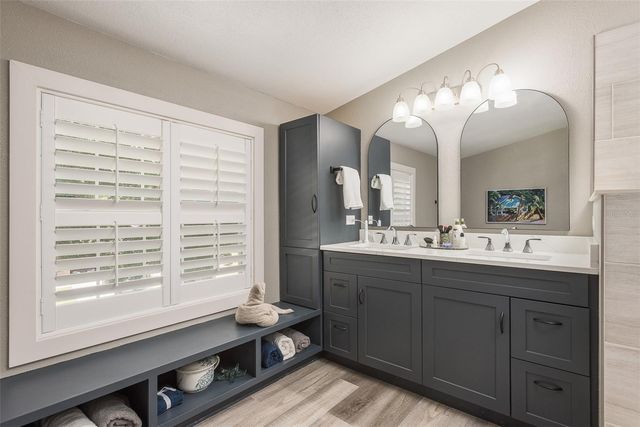 14 BAYWOOD DRIVE, Palm Harbor, FL 34683