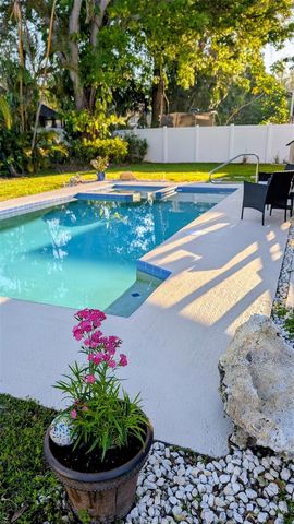 14 BAYWOOD DRIVE, Palm Harbor, FL 34683