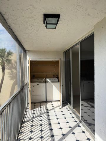 3141 NW 47th Terrace 430, Lauderdale Lakes, FL 33319