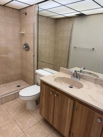 3141 NW 47th Terrace 430, Lauderdale Lakes, FL 33319