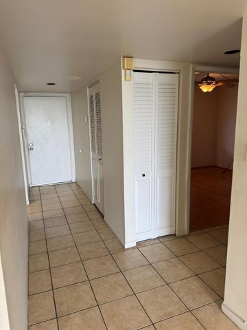 3141 NW 47th Terrace 430, Lauderdale Lakes, FL 33319