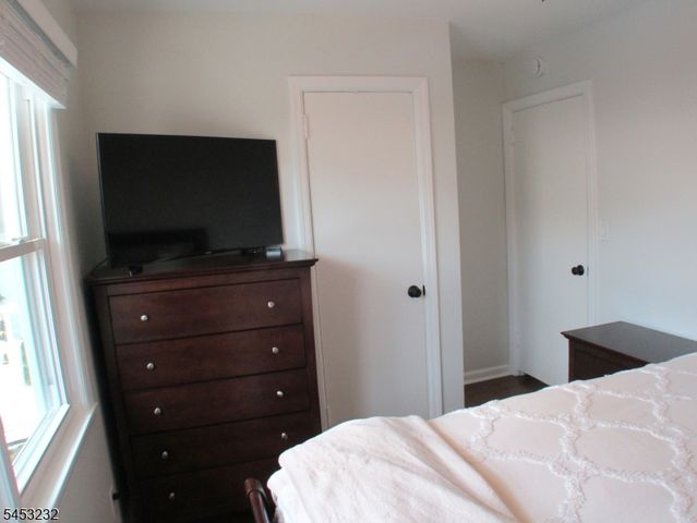 407 Hillside Ave, Springfield Twp., NJ 07081
