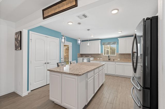 3227 Golden Eagle Way, Richmond, TX 77469