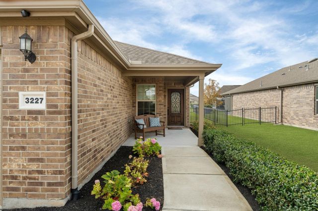 3227 Golden Eagle Way, Richmond, TX 77469