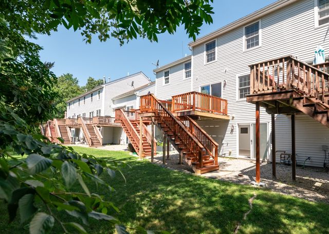 911 Thayer St 911, Abington, MA 02351